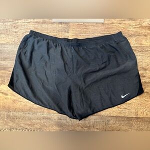 Nike Dri-FIT | Women 3X | Black Shorts with Silver Logo